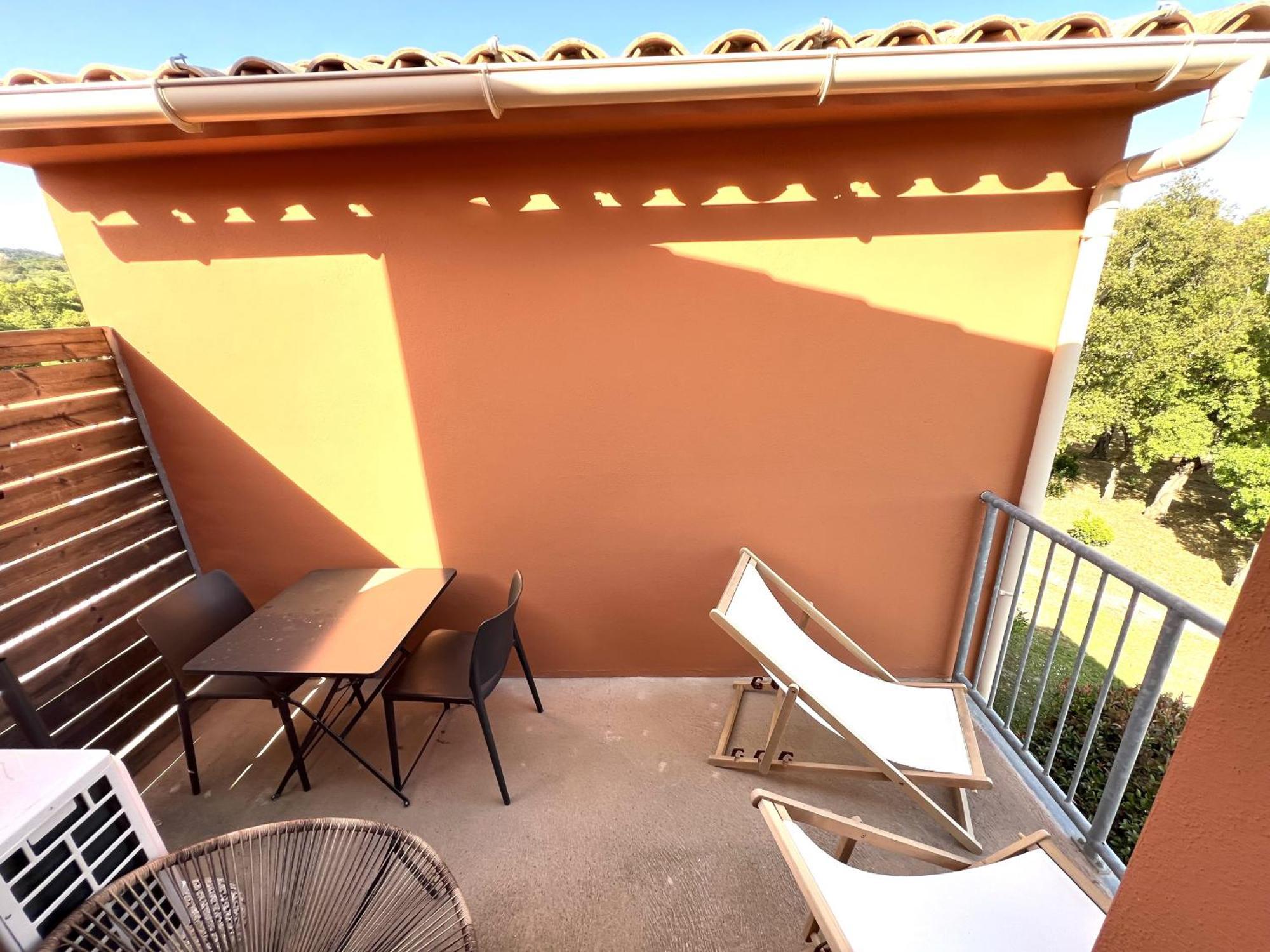 Residence Hoteliere Les Hameaux De Saint Cyprien 25 M2 Lecci Exteriör bild