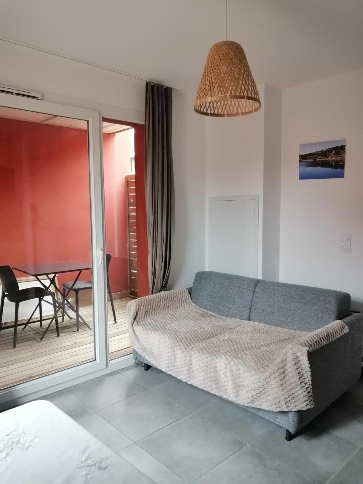 Residence Hoteliere Les Hameaux De Saint Cyprien 25 M2 Lecci Exteriör bild