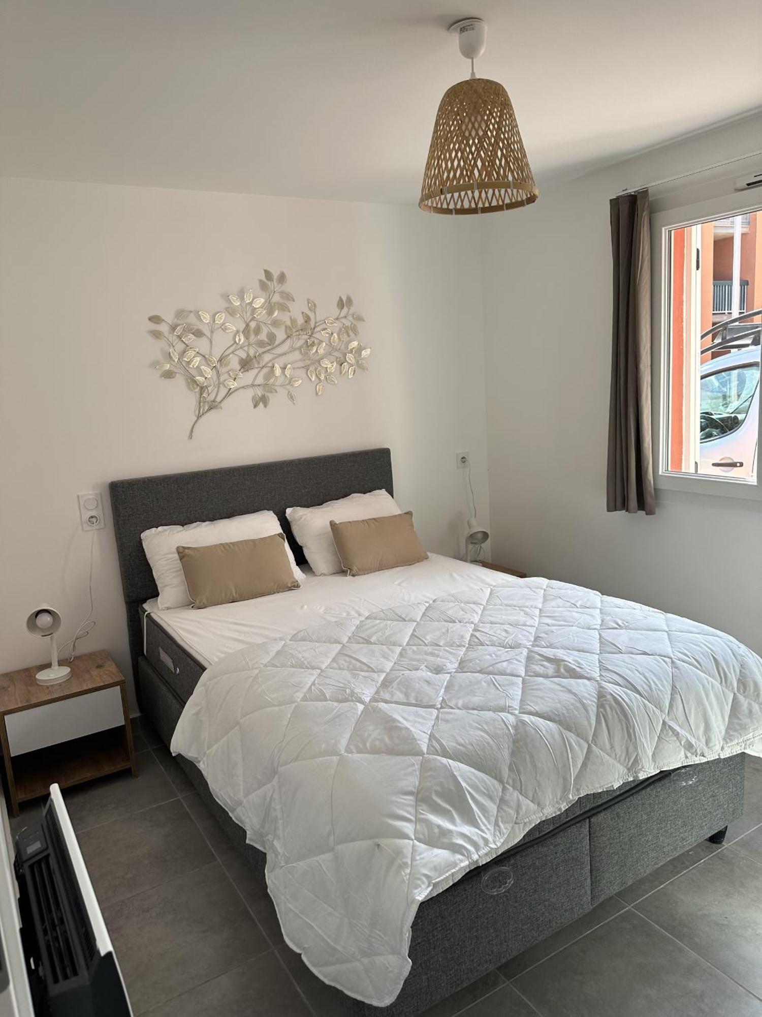 Residence Hoteliere Les Hameaux De Saint Cyprien 25 M2 Lecci Exteriör bild