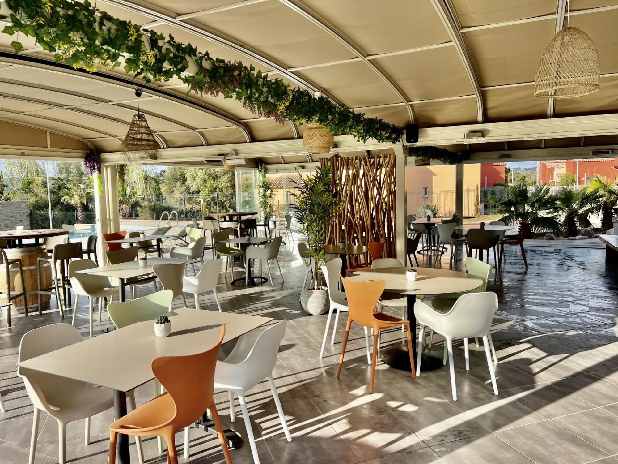 Residence Hoteliere Les Hameaux De Saint Cyprien 25 M2 Lecci Exteriör bild